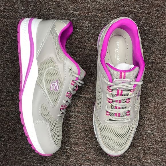 easy spirit hugs walking shoes